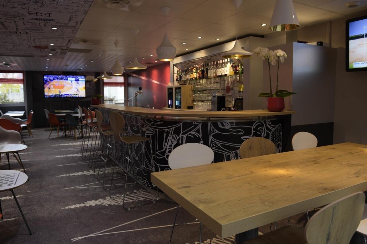 Ibis Lyon Gerland Merieux Exterior photo