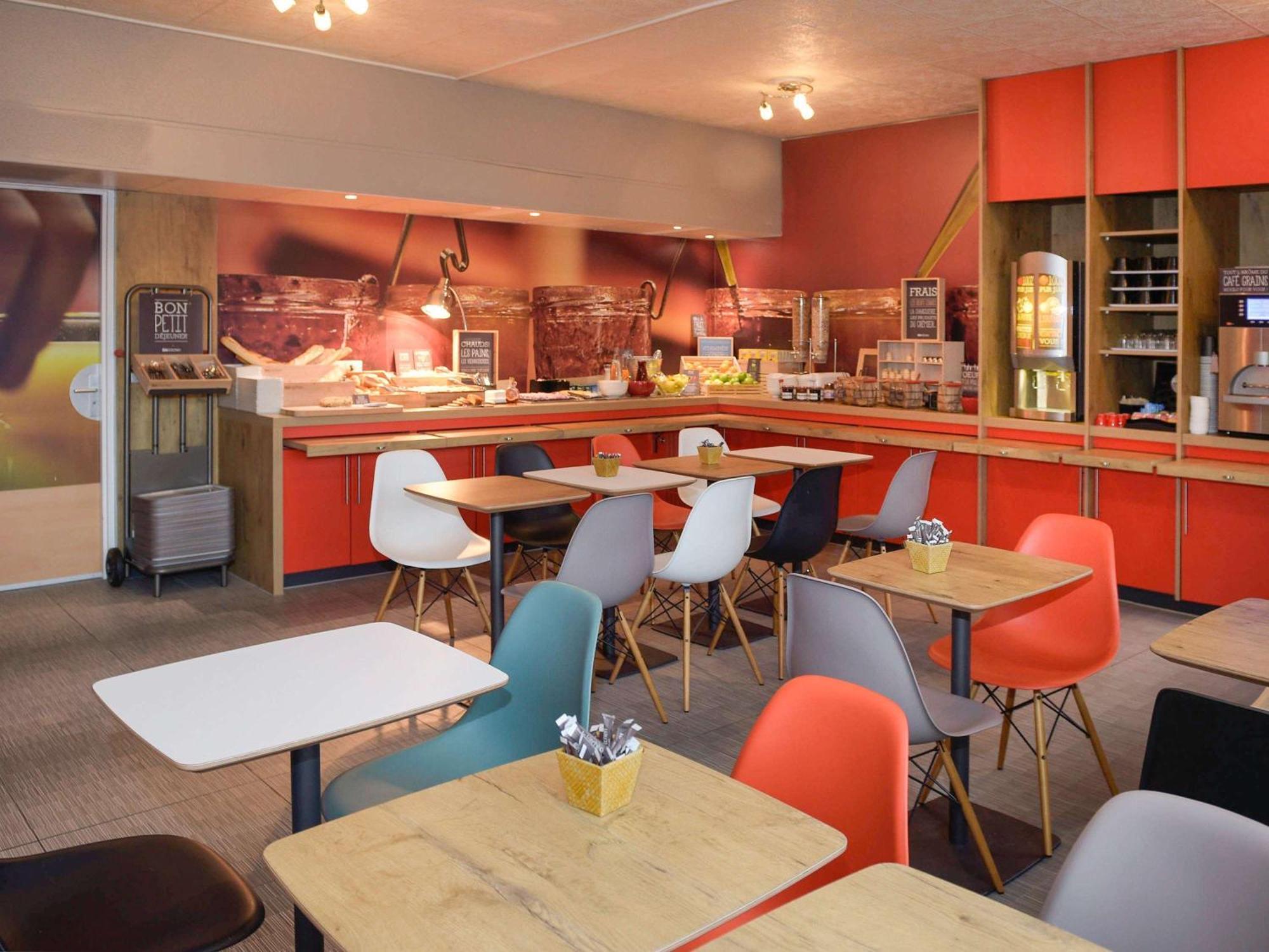 Ibis Lyon Gerland Merieux Exterior photo