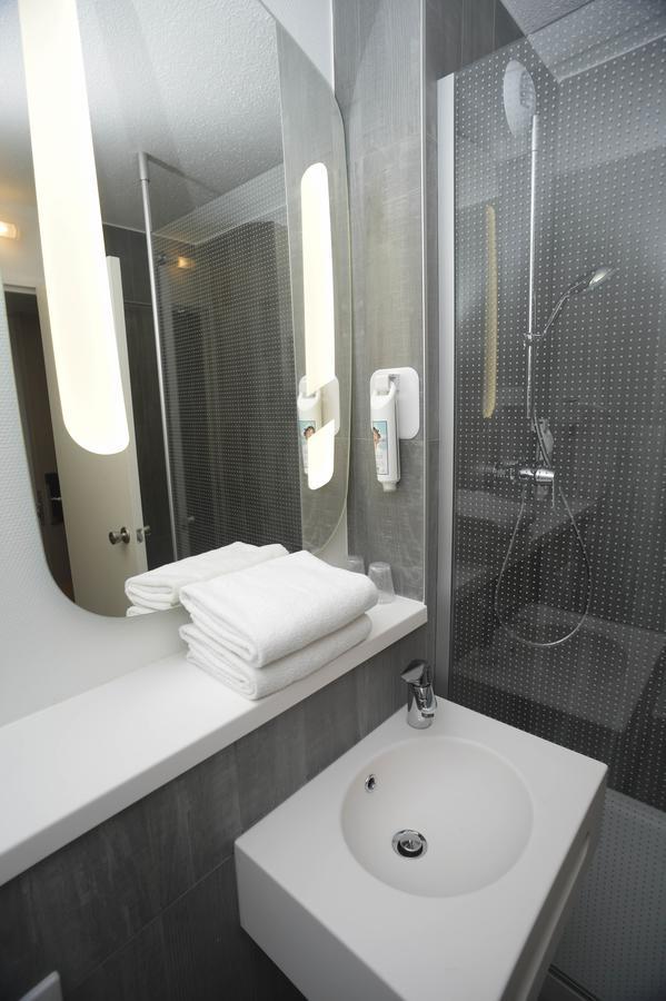 Ibis Lyon Gerland Merieux Exterior photo