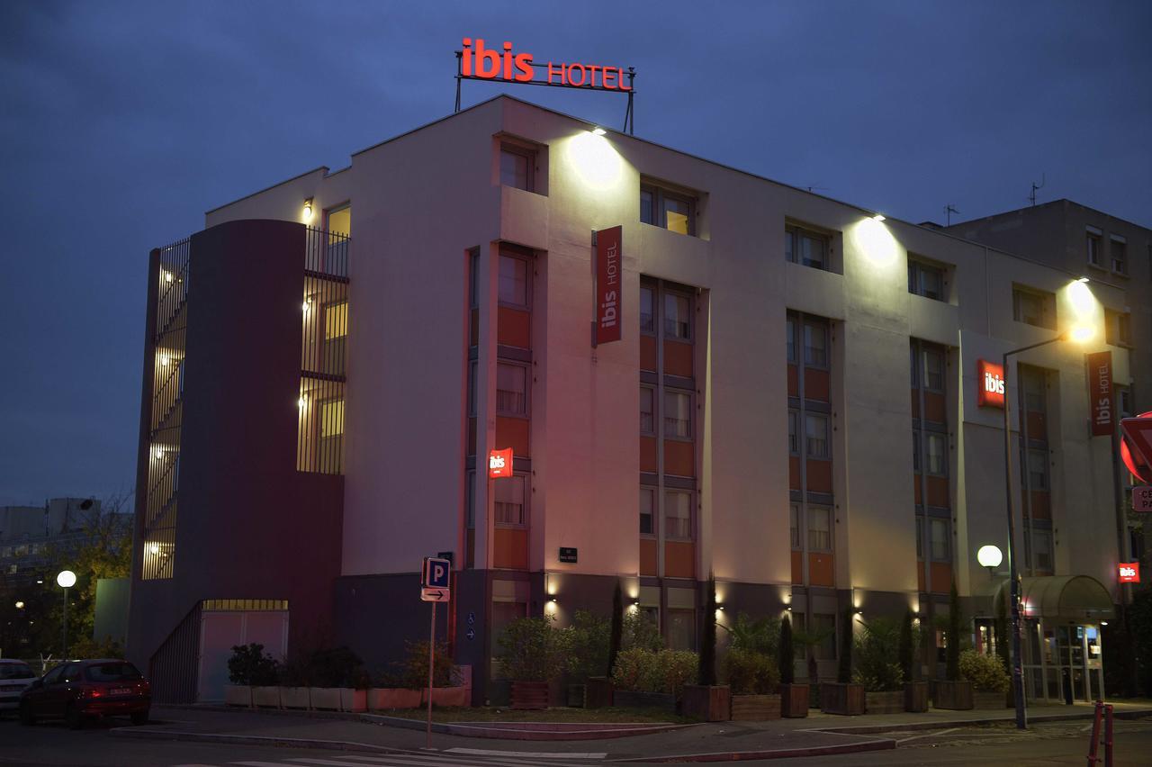 Ibis Lyon Gerland Merieux Exterior photo
