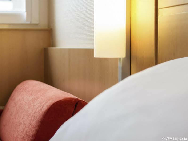 Ibis Lyon Gerland Merieux Exterior photo